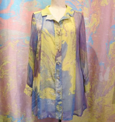 シフォンブラウス (背中ギャザー入り)